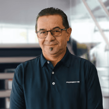 Photo of Hector Serrato